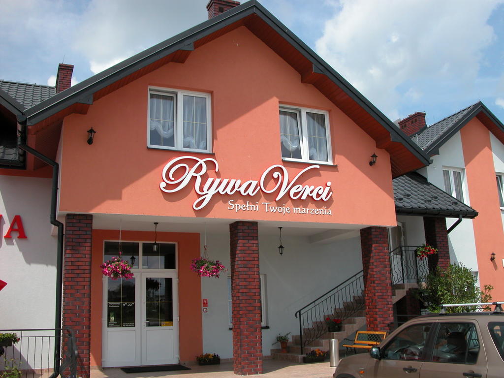 Hotel Restauracja Lorenzo Stopnica Bagian luar foto